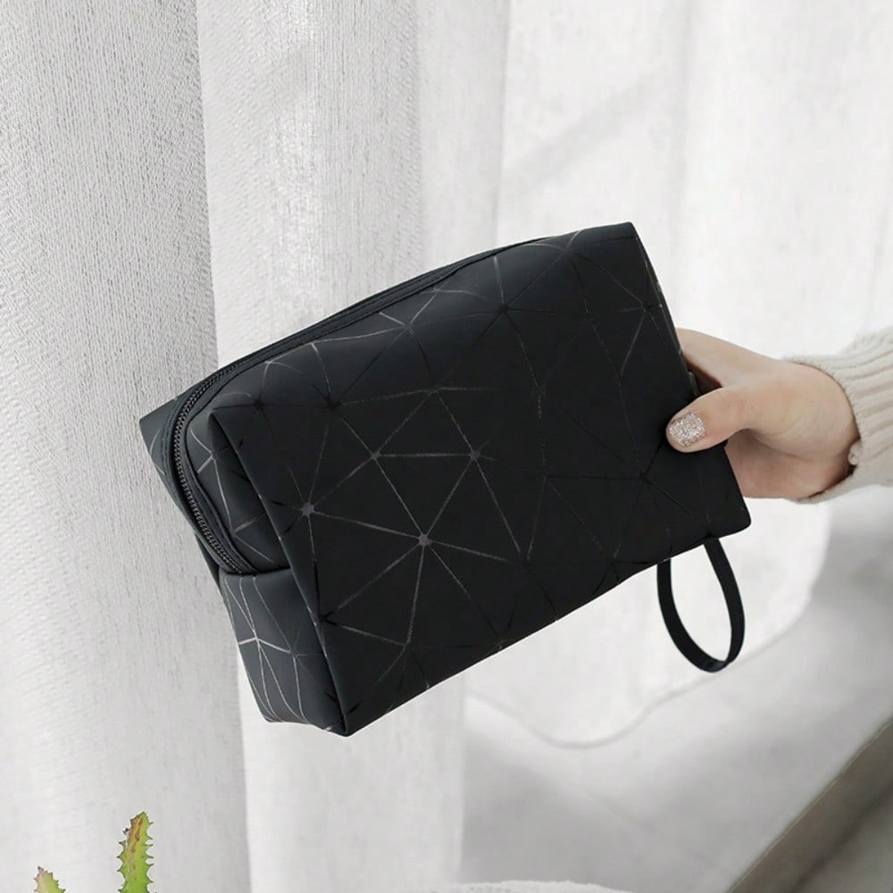Geometric Luminous Makeup Bag  - Tech Accessories Travel Bag ulasan dan harga