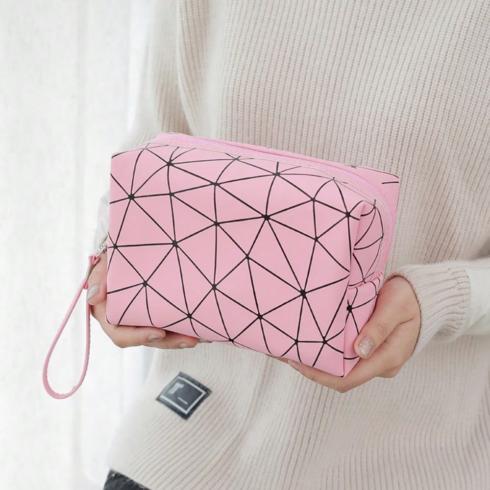 Geometric Luminous Makeup Bag  - Tech Accessories Travel Bag ulasan dan harga
